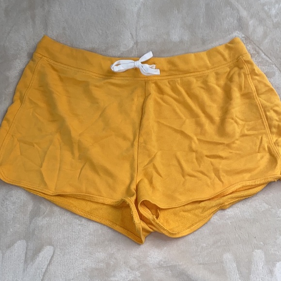 BUNDLE (2) Old Navy Womens soft shorts - Picture 5 of 7